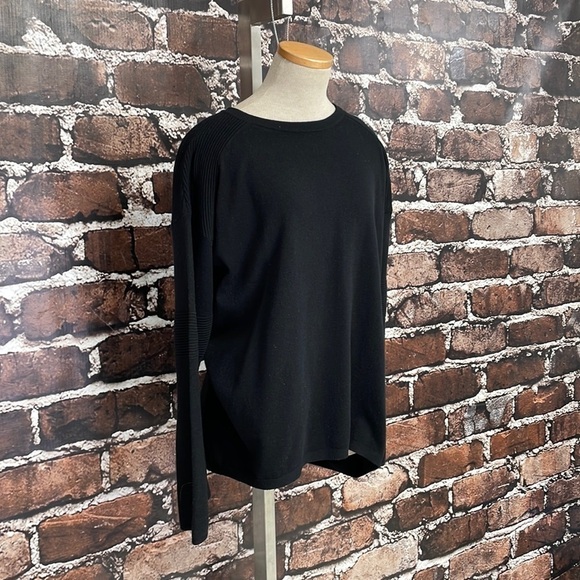 Peony & Me Sweater NWT Pullover Tie Sleeves Black Knit Size Medium - Picture 3 of 9